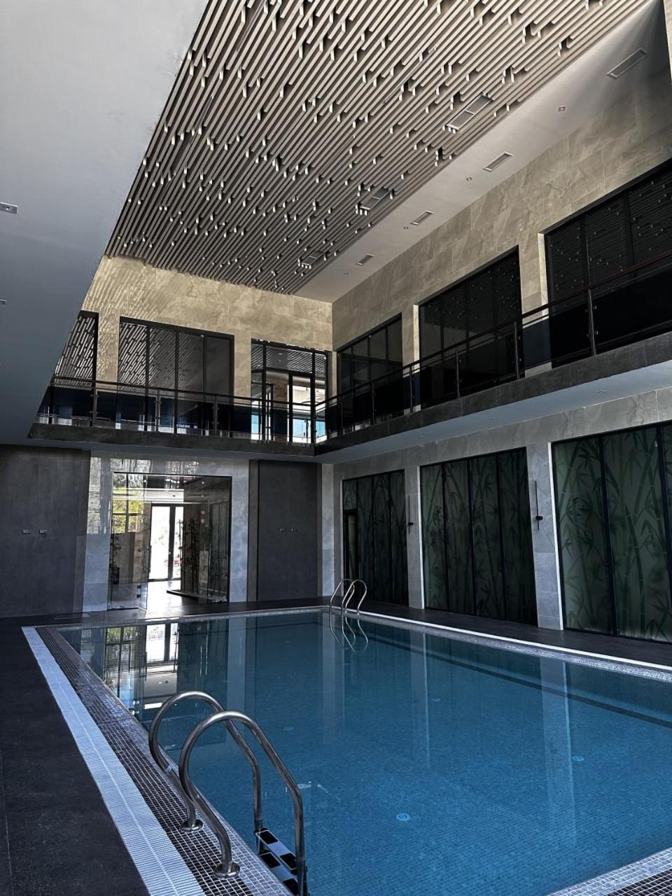 Ziyorat Luxury Hotel Fargʻona Exterior foto