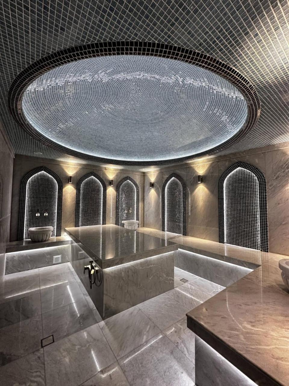 Ziyorat Luxury Hotel Fargʻona Exterior foto